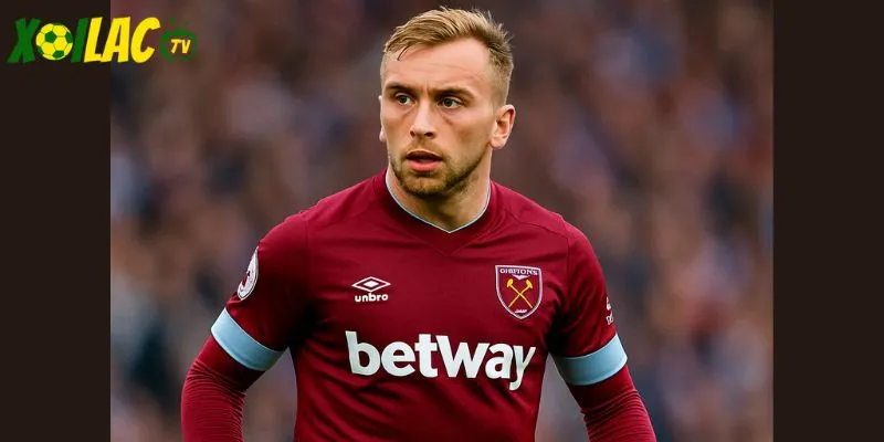 Bowen là linh hồn của West Ham trong trận Nottingham Forest vs West Ham. Bowen là linh hồn của West Ham trong trận Nottingham Forest vs West Ham.