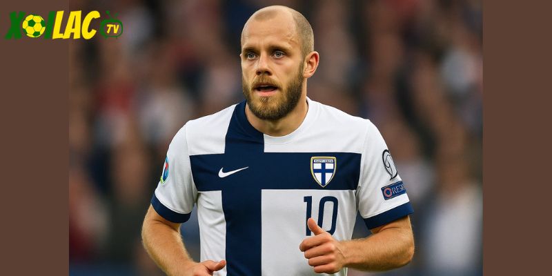 Pukki là mũi nhọn trong trận Ba Lan vs Phần Lan.